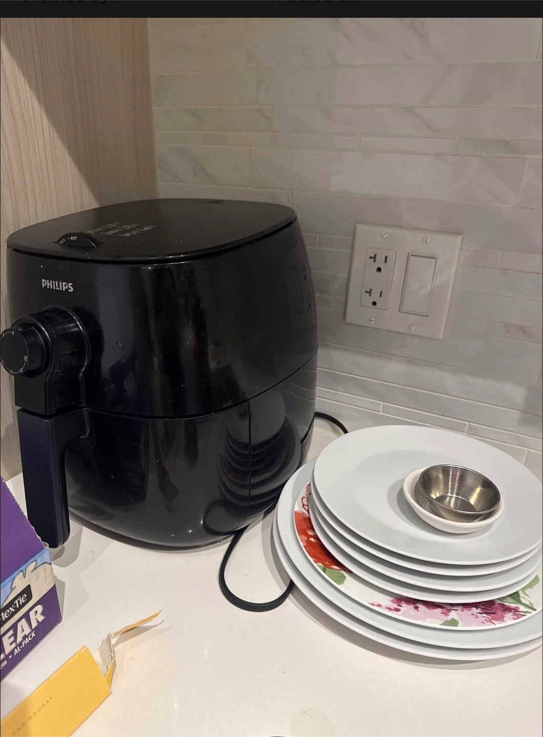 Philips Air Fryer & Plates