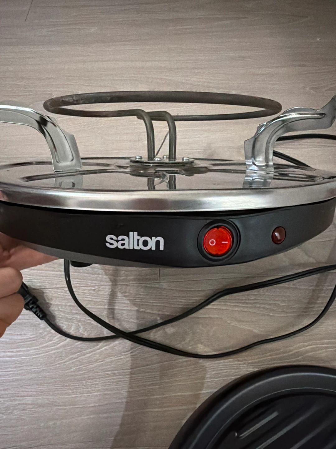 Salton Electric Raclette Grill | Tabletop Grill with 4 Mini Pans - photo 2