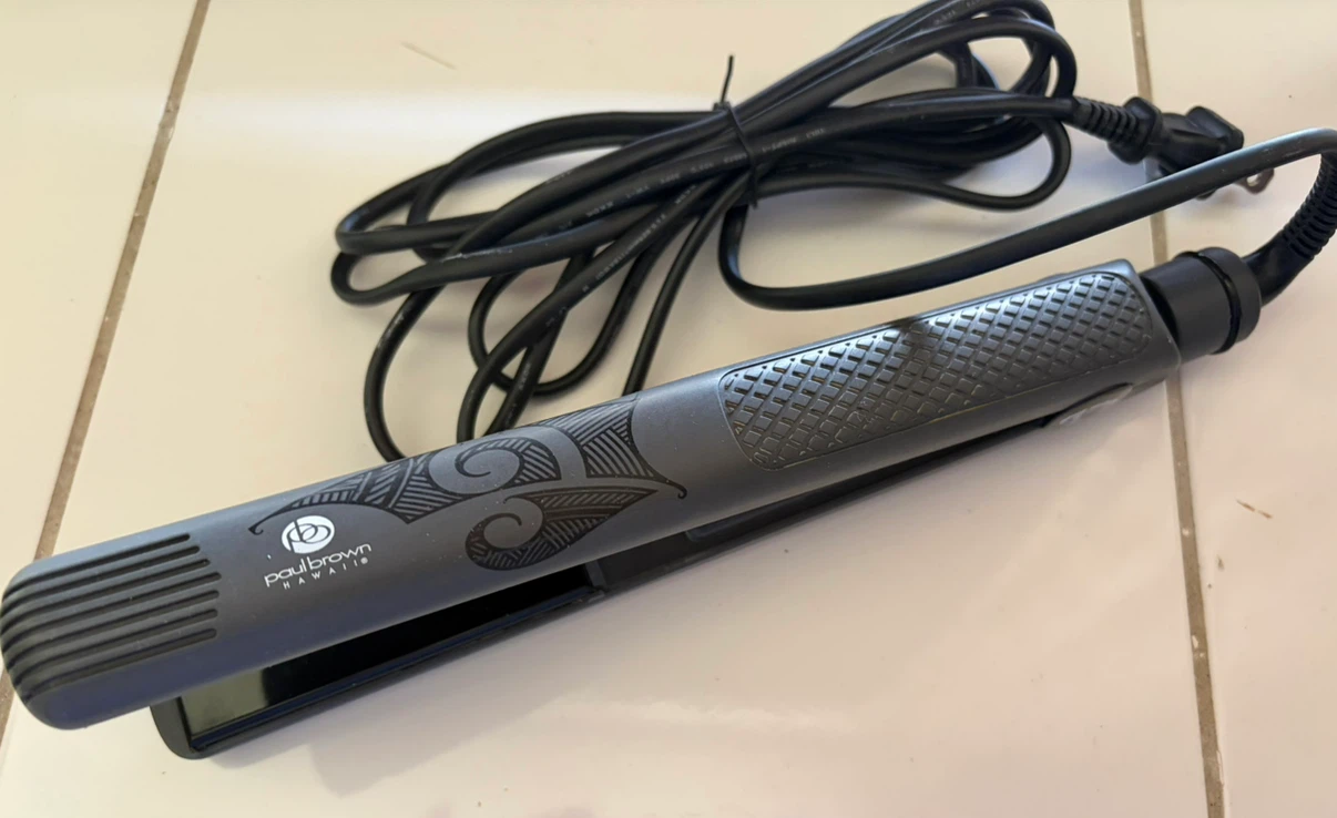 Paul Brown - Ceramic Styling Iron