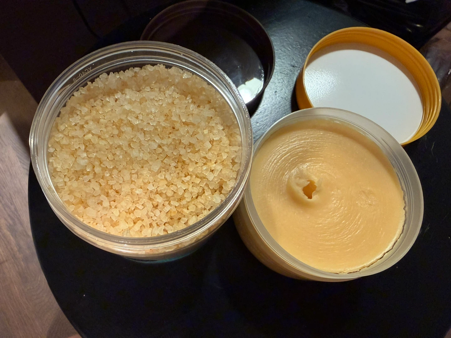 Bath Salts and bodyshop Honeymania Cream Body Scrub - photo 3