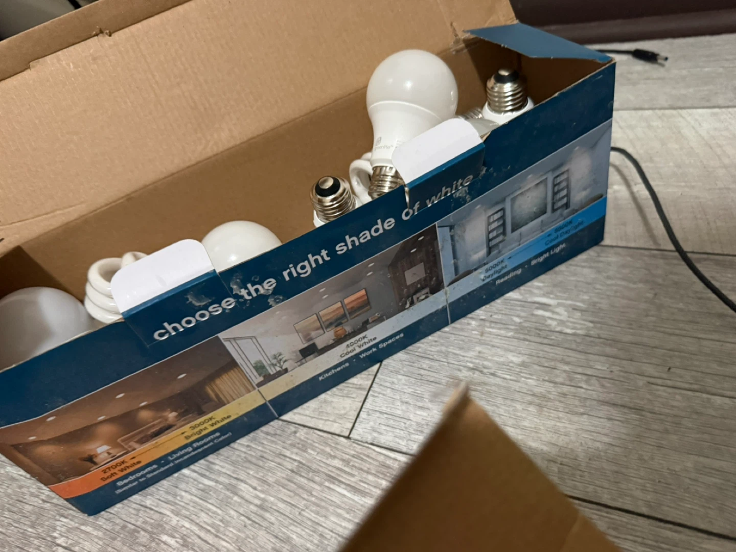 Mixed Brand Light Bulbs - photo 3
