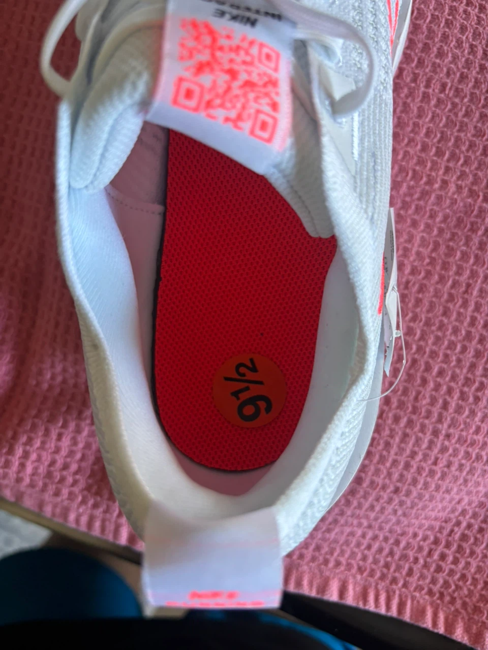 Nike Interact Run Women's Running Shoes - photo 4