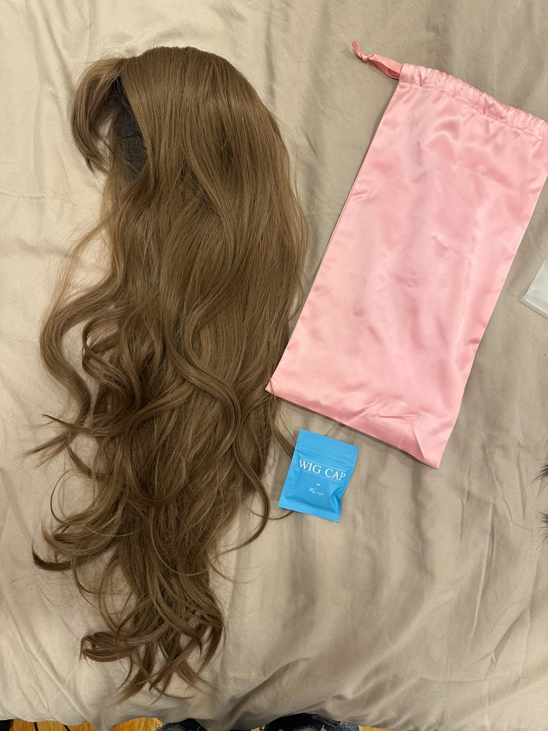 Light Brown Wavy Wig with Accessories - photo 3