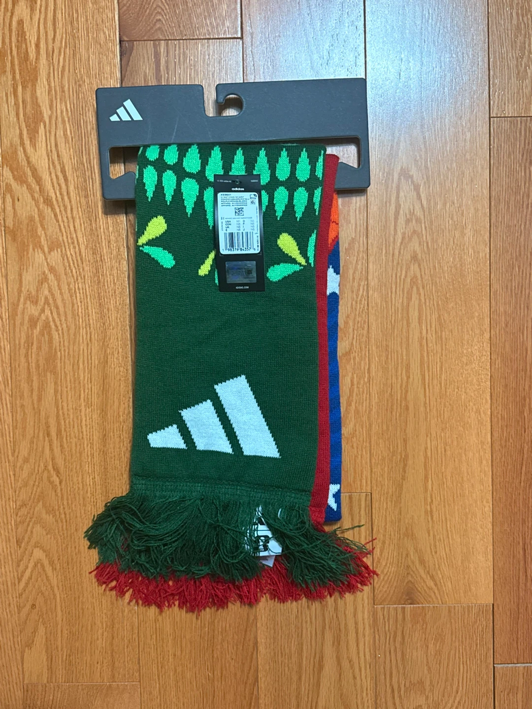 Adidas World Cup 2026 Football Scarf Green/Blue/Red