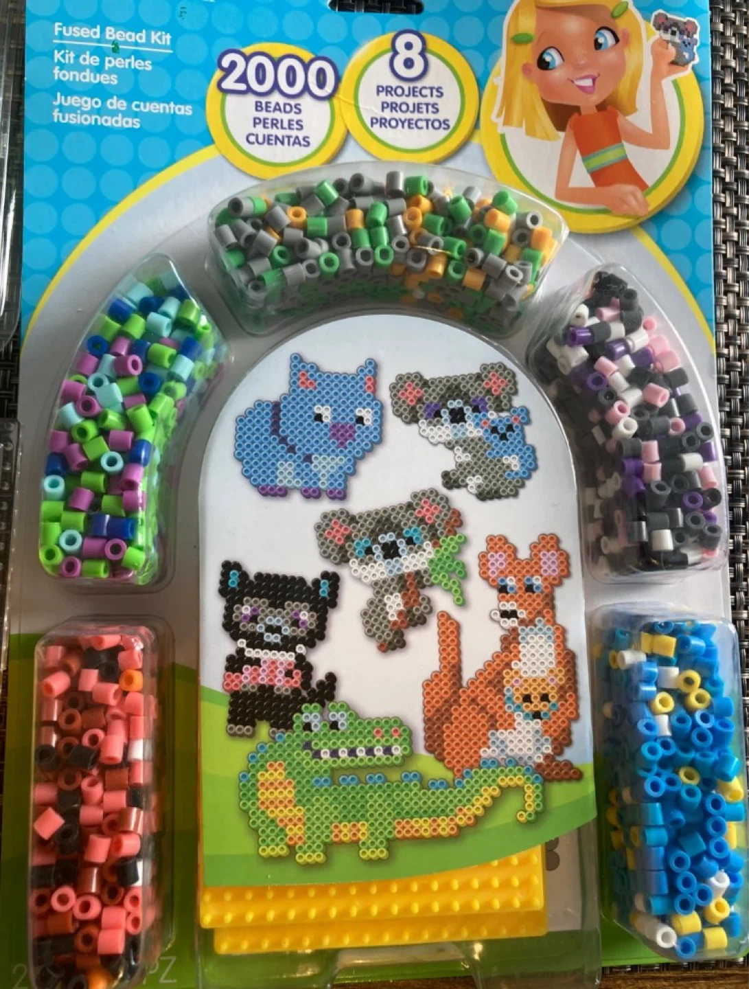 Perler Fused Bead Kit - 2000 Beads and 47 Crayola markers