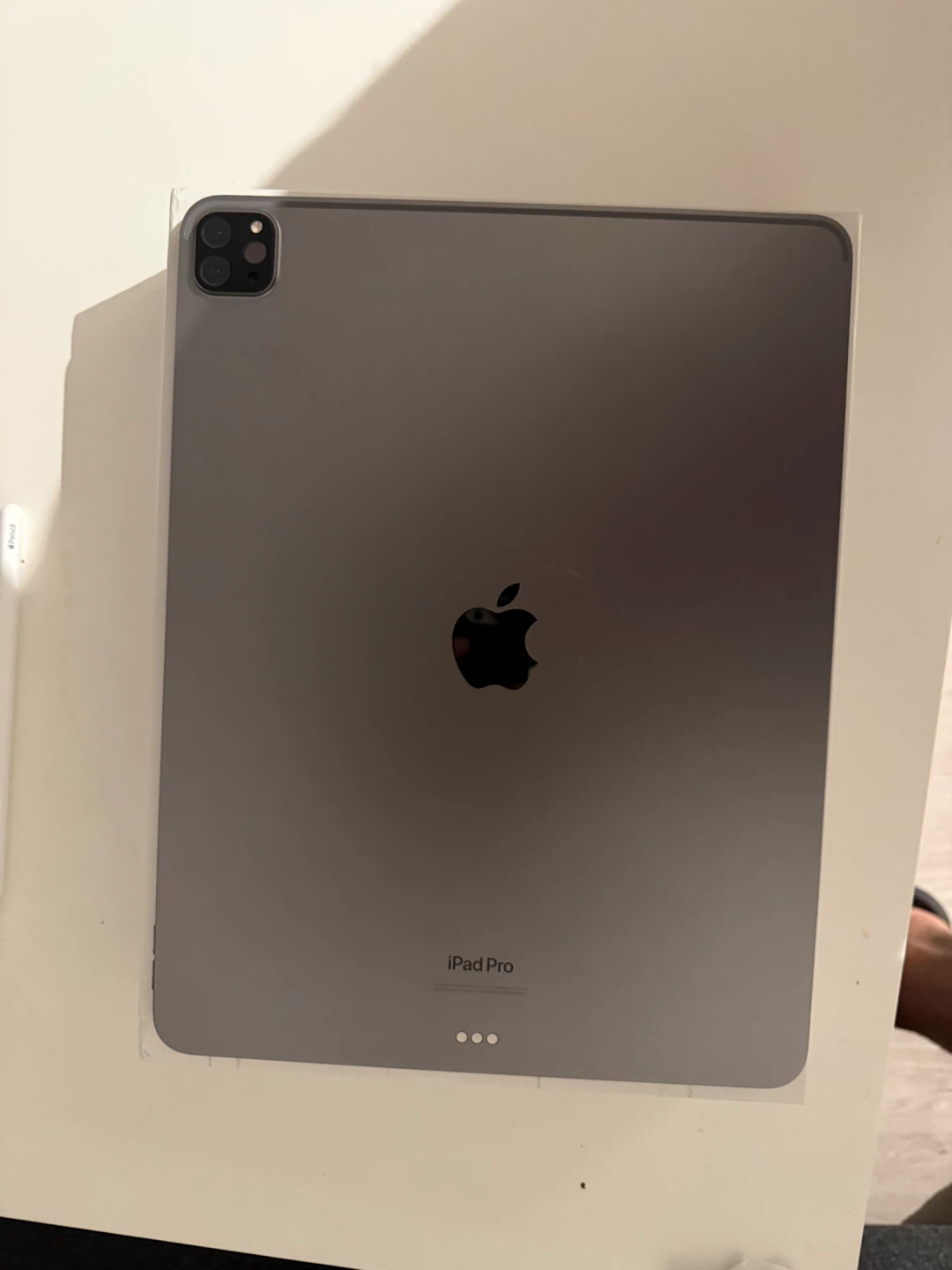 Apple iPad Pro 12.9” (6th Generation) 256GB Space Grey - photo 3
