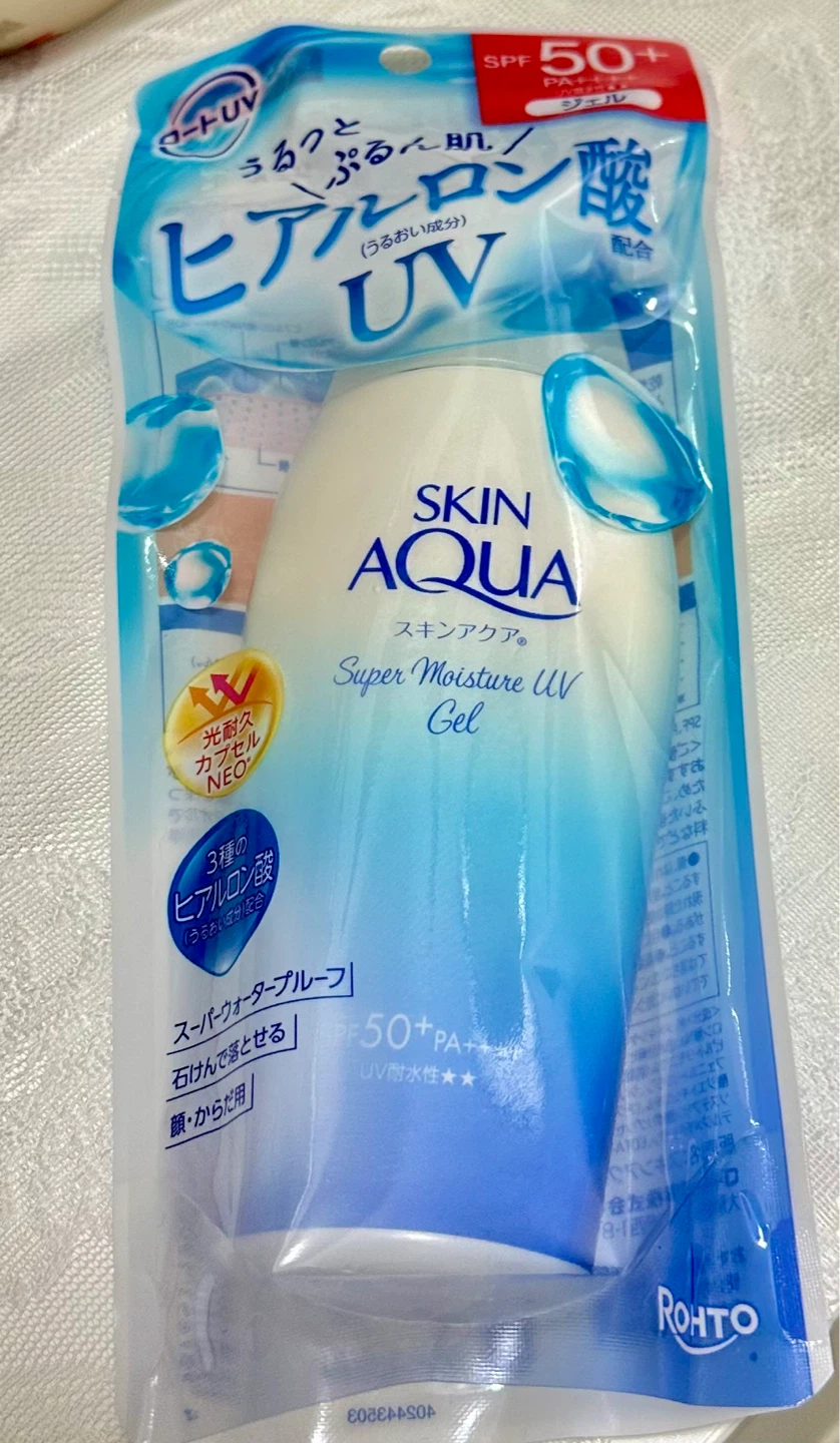 Skin Aqua Super Moisture UV Gel SPF50+ PA++++
