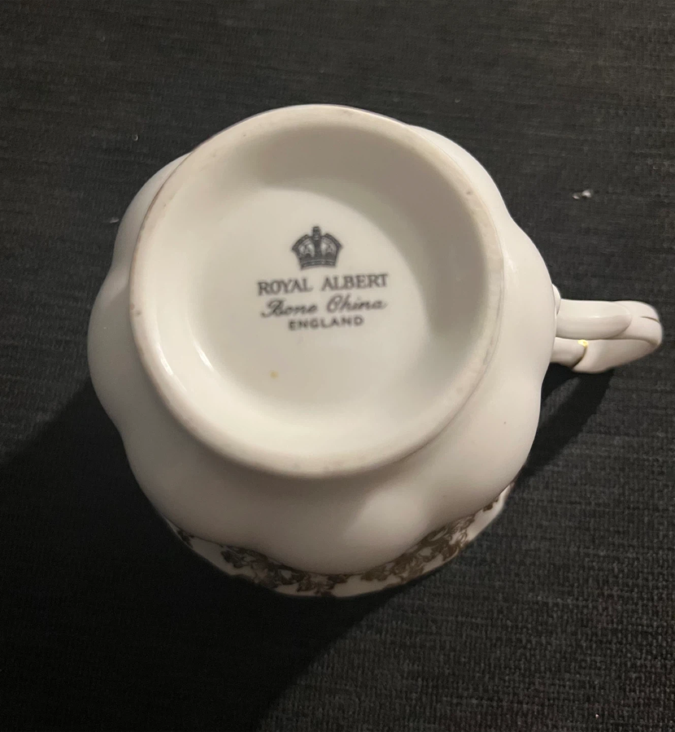 Royal Albert 50th Anniversary" Teacup and Saucer Set - photo 3