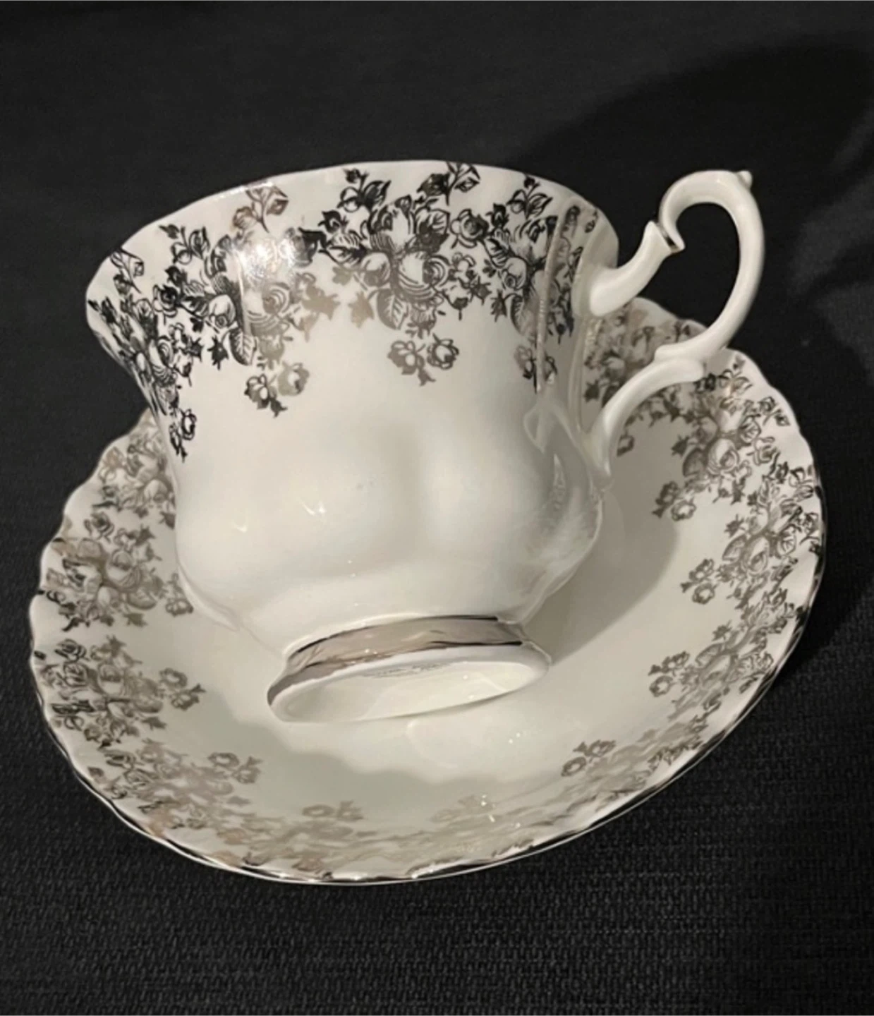 Royal Albert Cup and Saucer -  25th Anniversary - photo 2