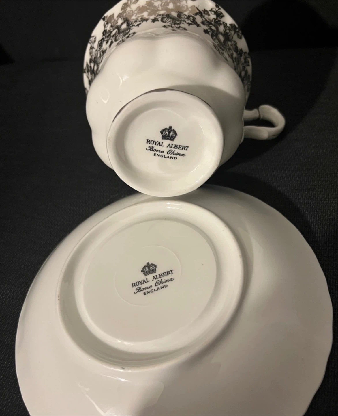 Royal Albert Cup and Saucer -  25th Anniversary - photo 5