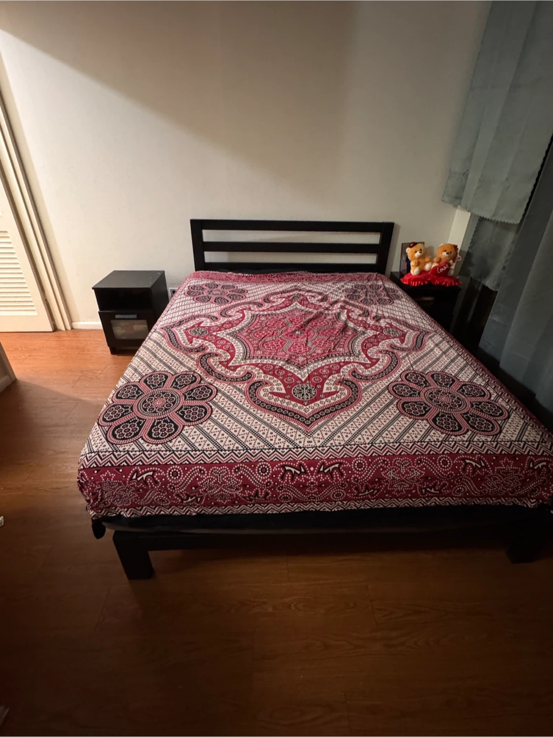 Queen Size Bed Frame with Headboard - photo 3