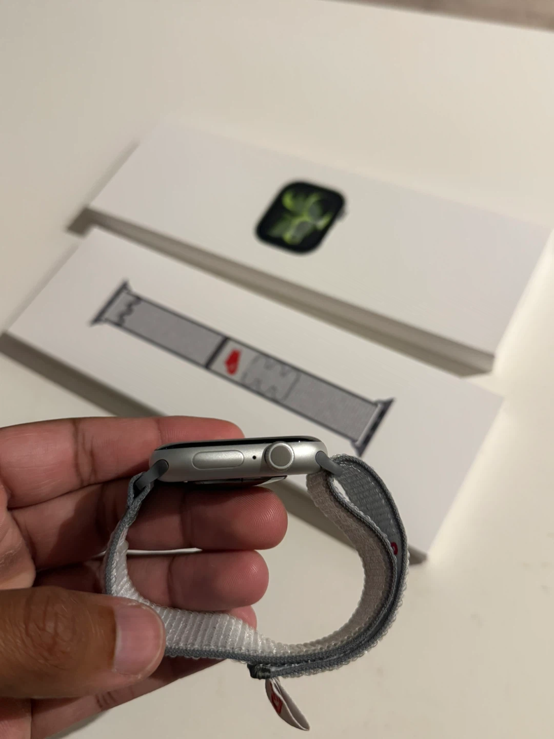 Apple Watch Series 11 GPS 46mm – Silver Aluminium - photo 5