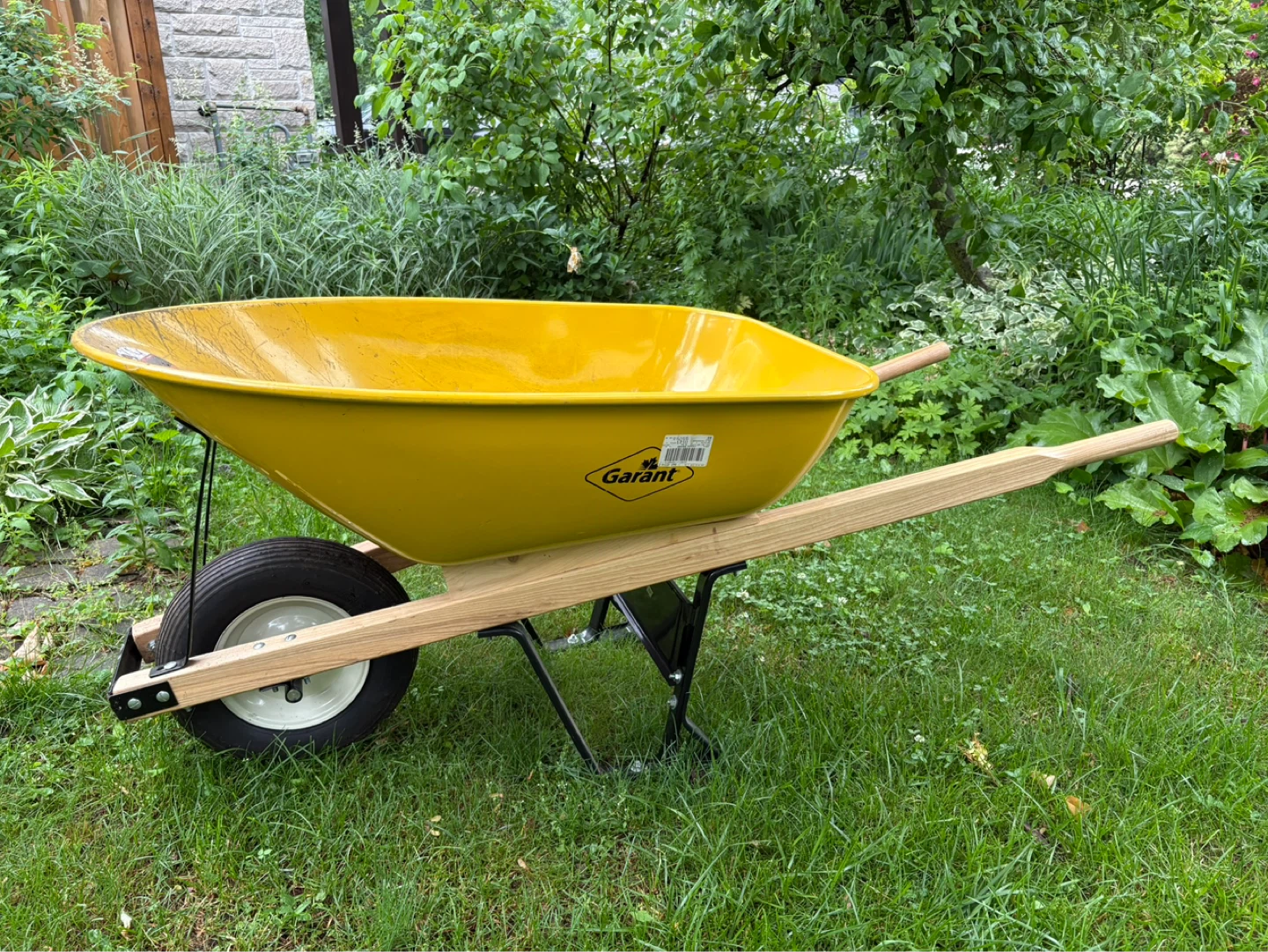 Garant Yellow Wheelbarrow