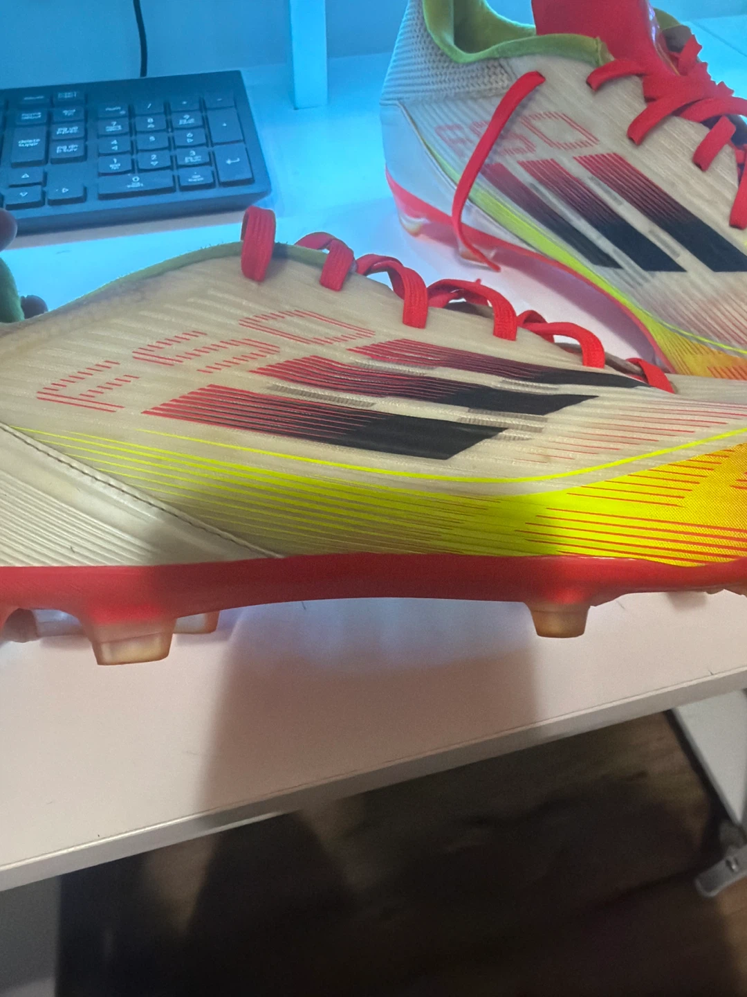 Adidas f50 cleats - photo 2