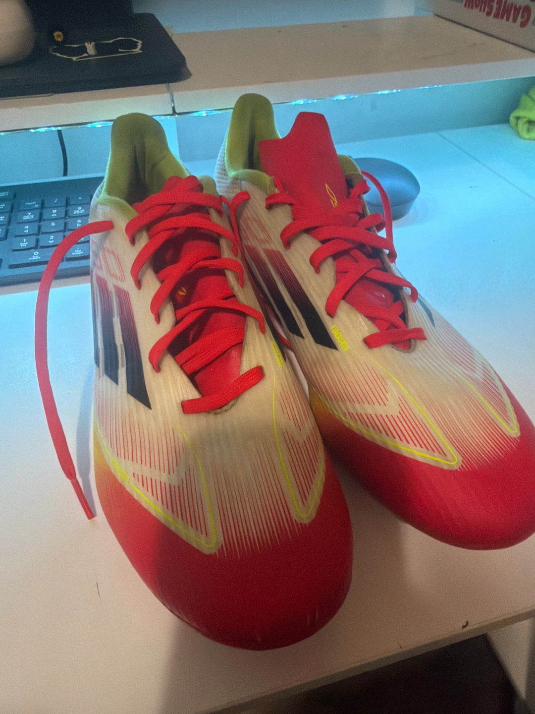 Adidas f50 cleats