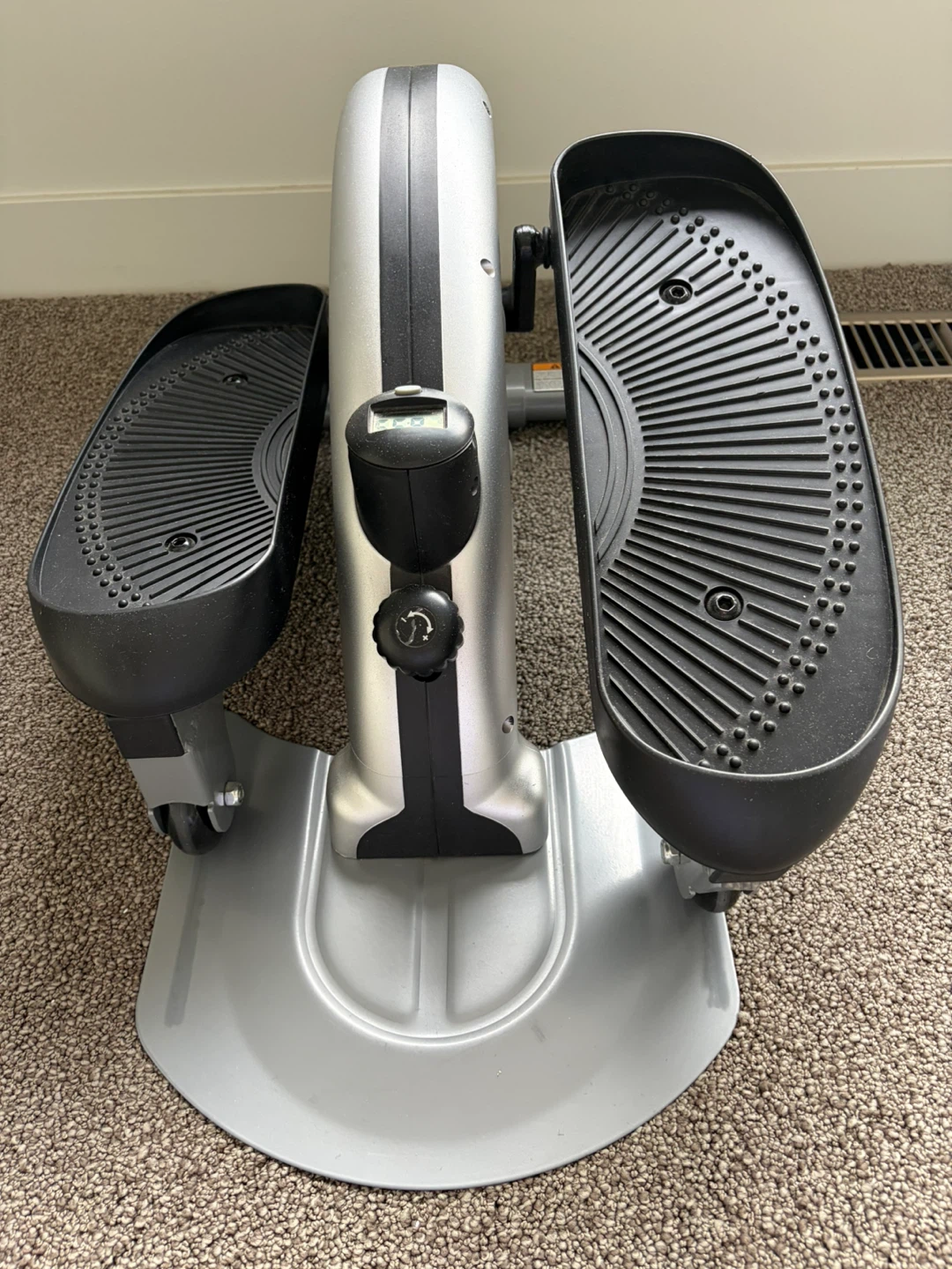 Stamina InMotion E1000 Under Desk Mini Elliptical - photo 4
