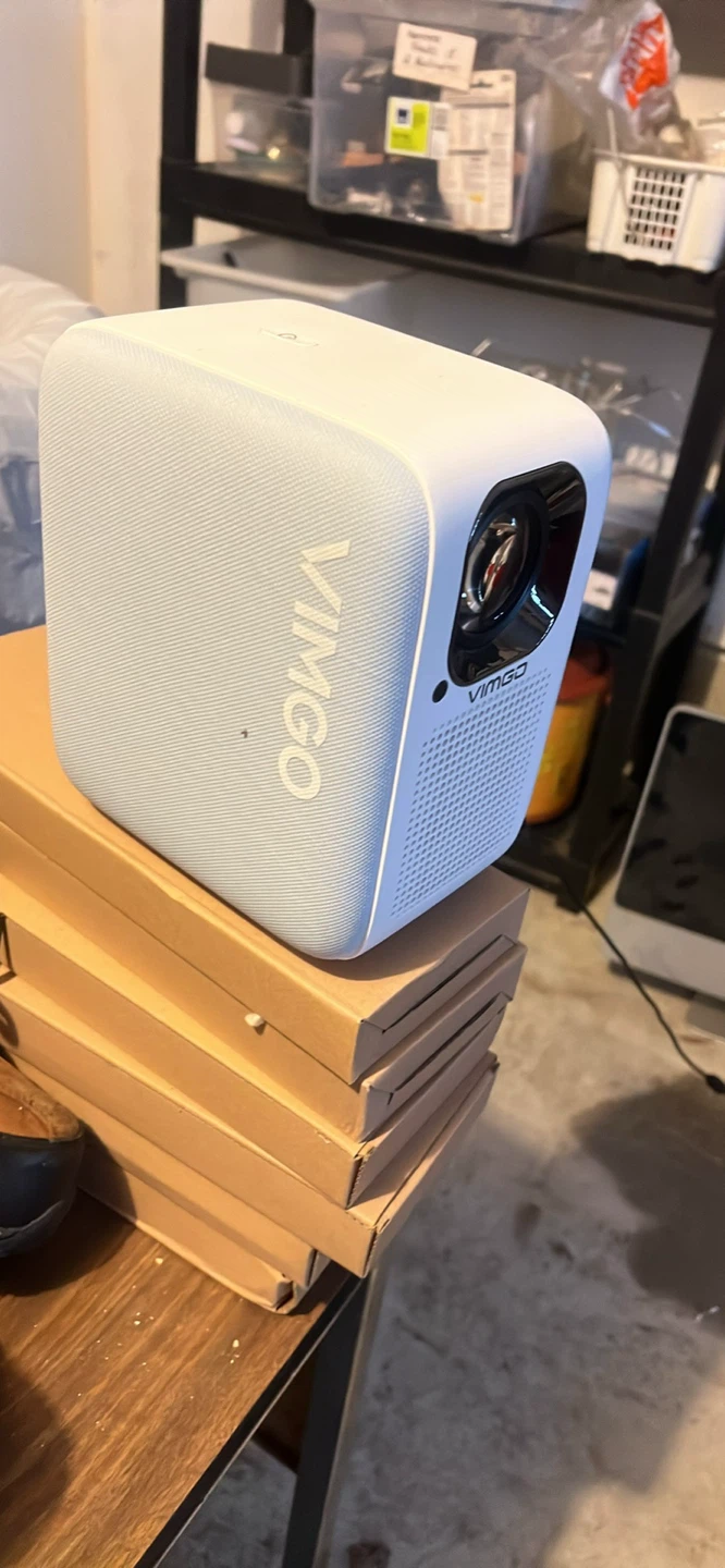 Vimgo projector