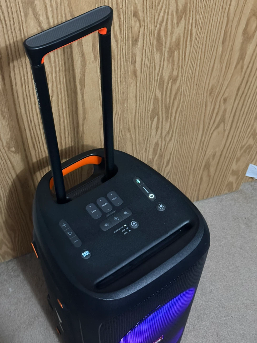 Jbl partybox 310 need gone - photo 2