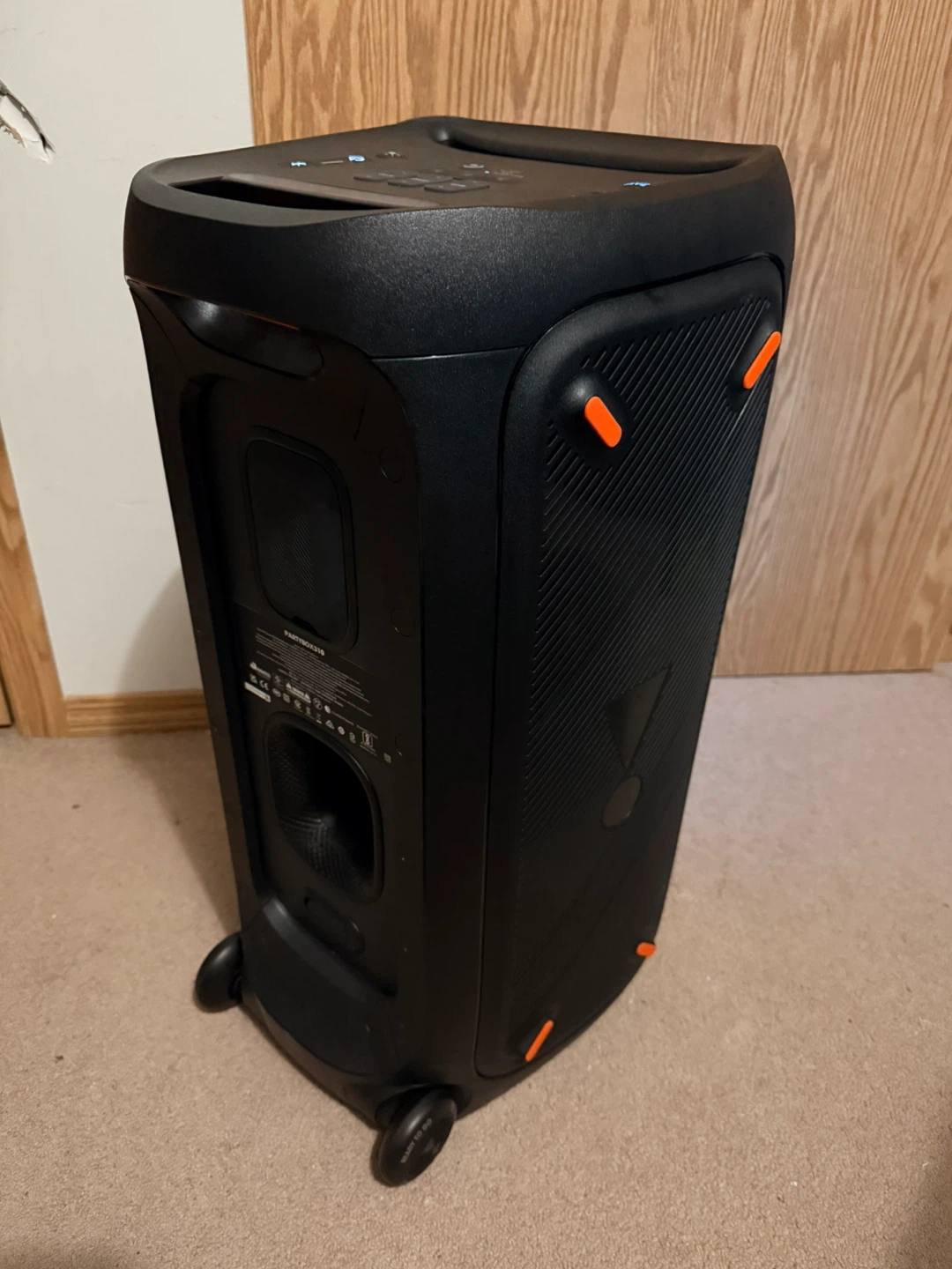 Jbl partybox 310 need gone - photo 3