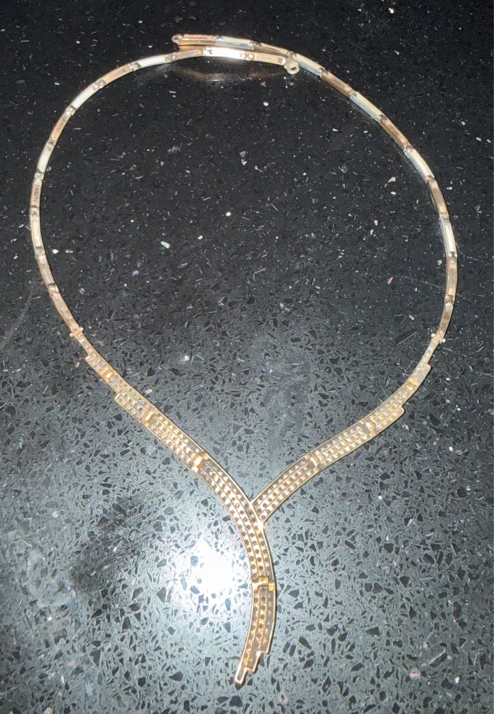 V-Shaped 925/copper Necklace with CZ and blue&green Stones - photo 2