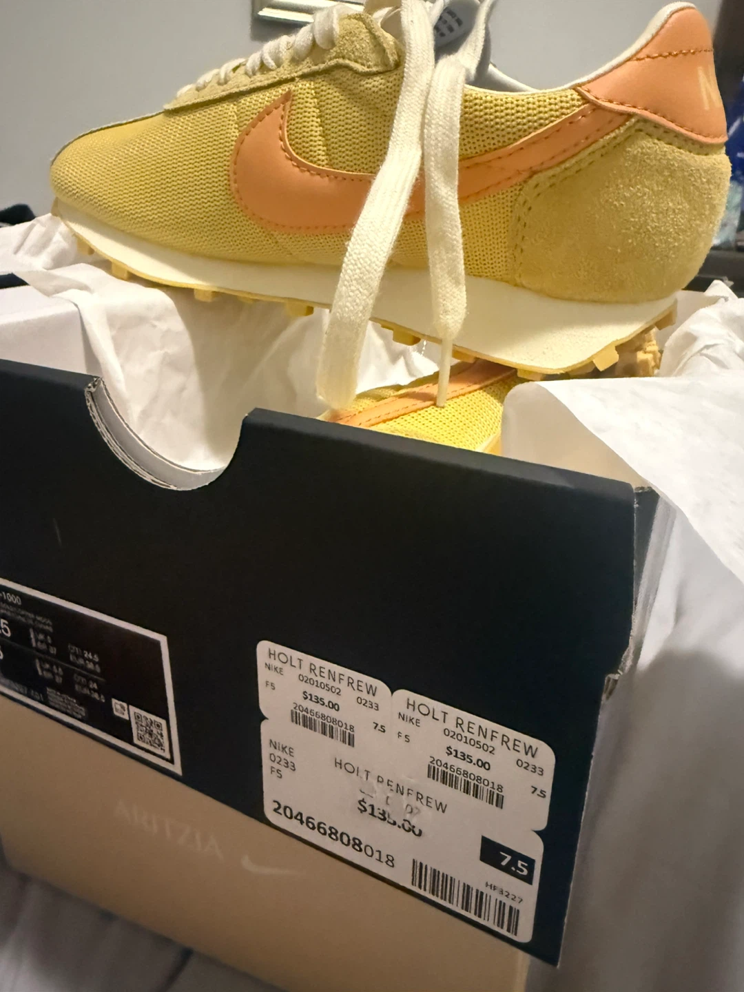 Nike Waffle Racer Vintage Yellow/Peach (Size 7.5) - photo 2
