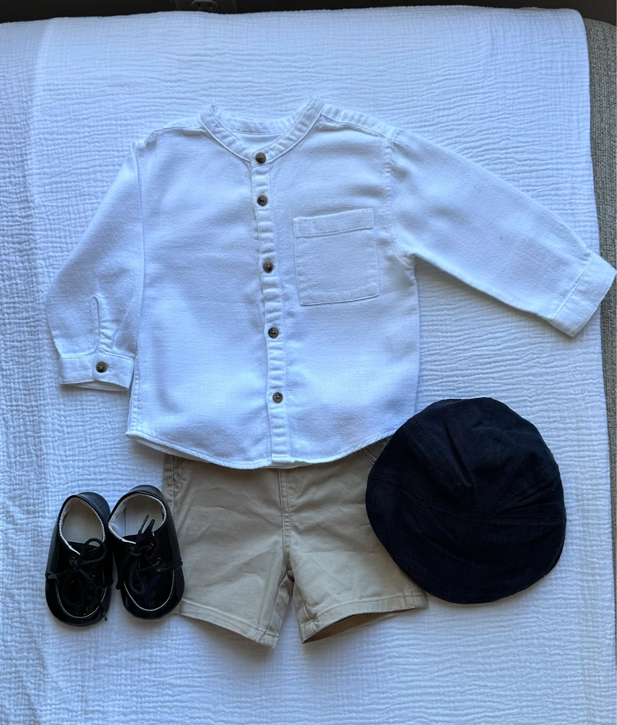 Zara Shirt, Khaki Shorts, Black Shoes & Hat