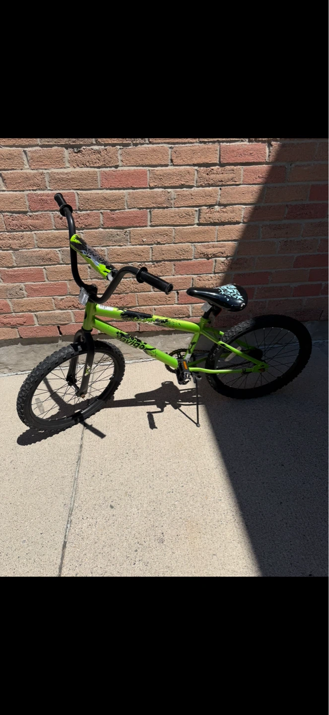 Kids Bike - 20 inch wheel