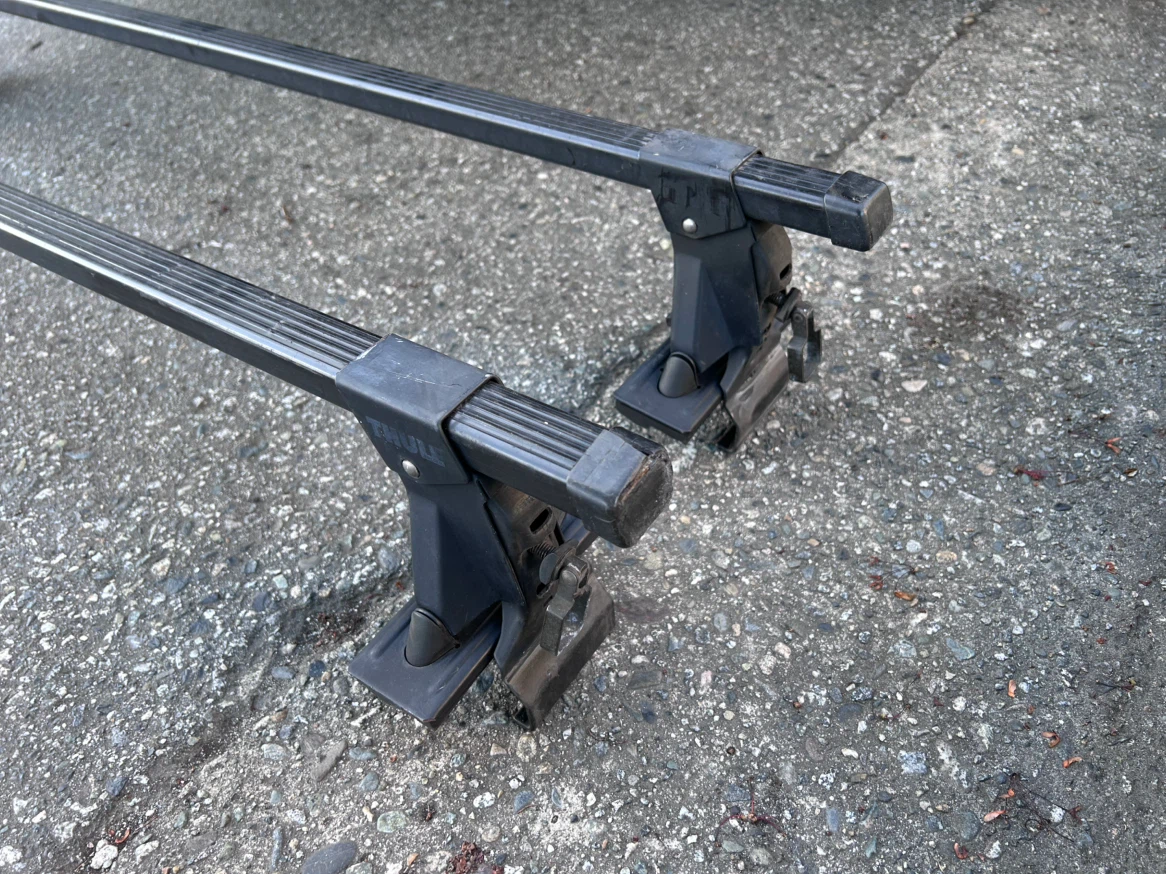 Thule roofrack bar - photo 2