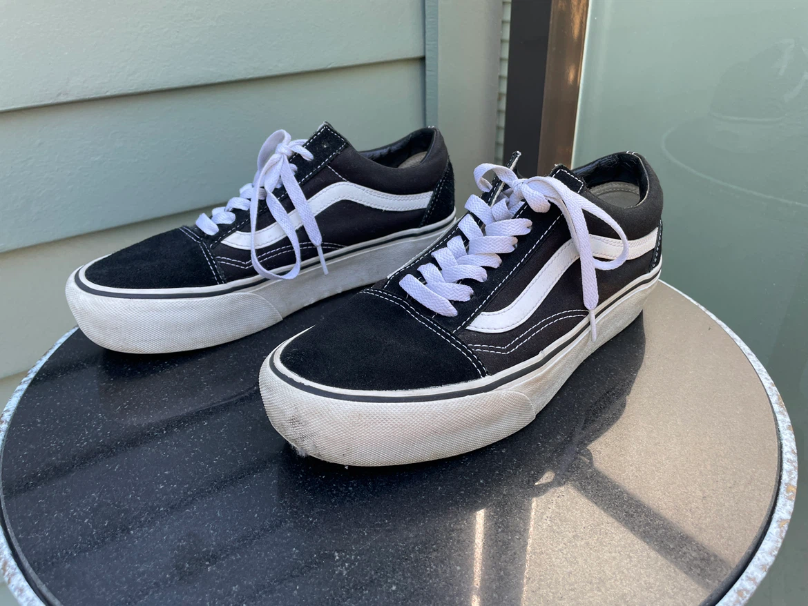 Vans Old Skool Platform Shoes m 7. W 8.5