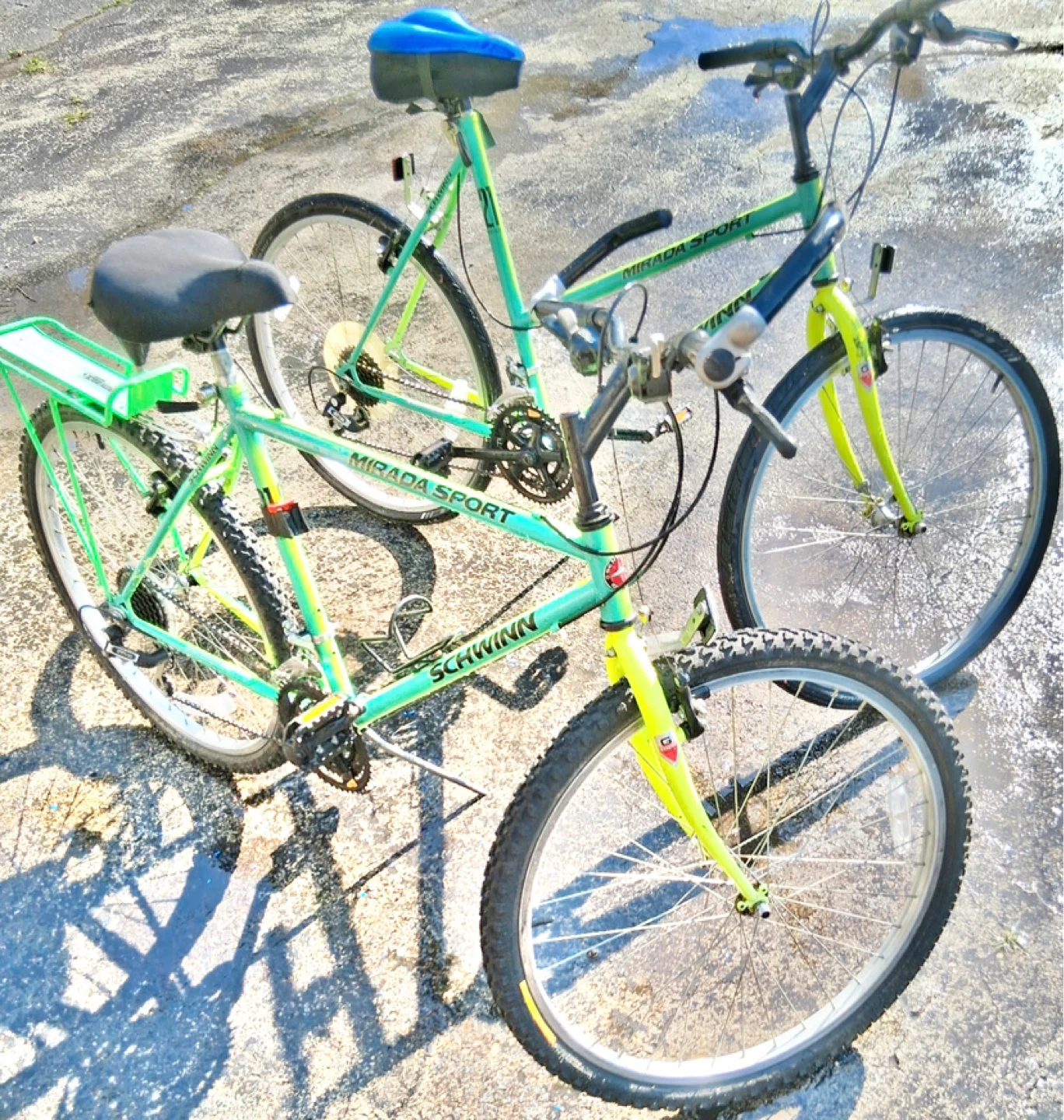 Schwinn Mirada Sport Mountain Bikes (2)