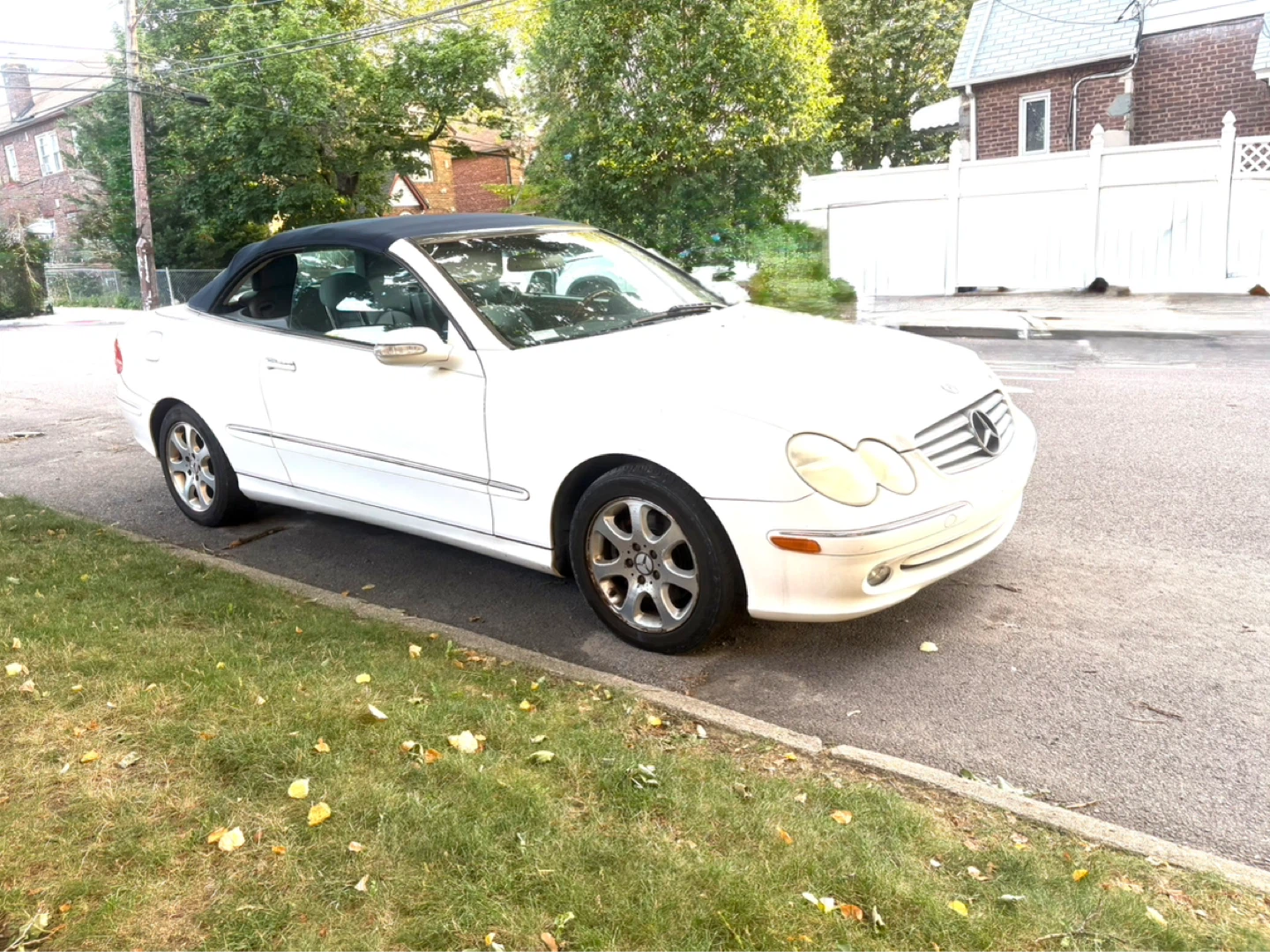 2004 mercedes clk320 - photo 2