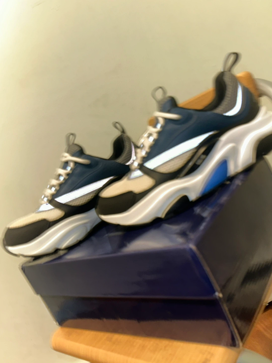 Dior B22 Sneakers