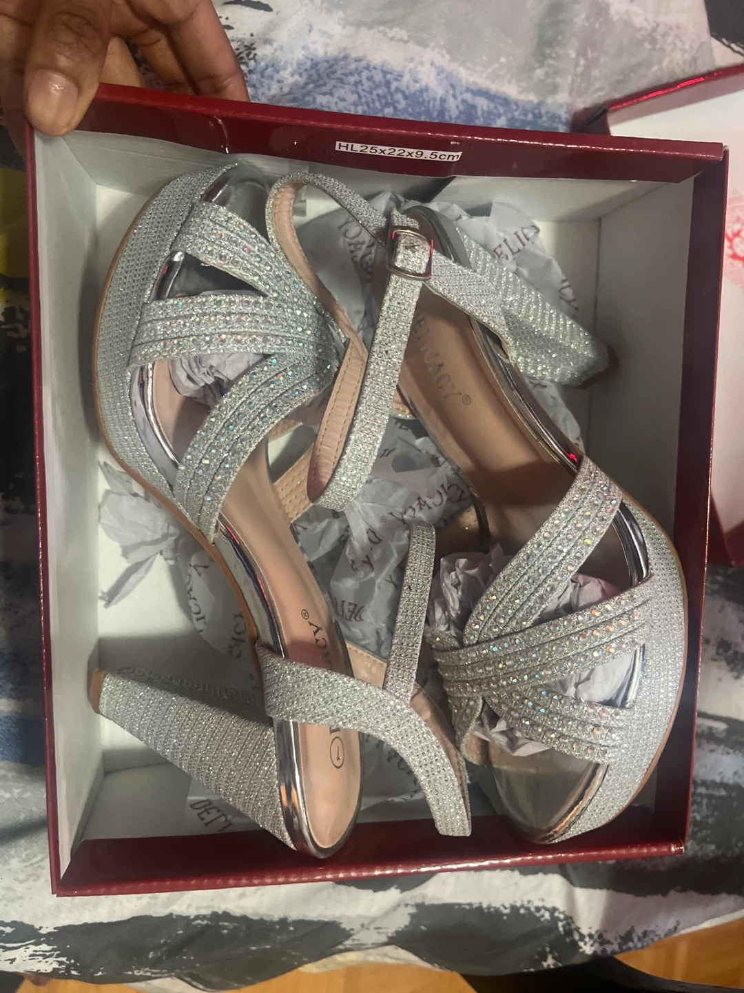 Delicacy Silver Heels - Size 7 - photo 2