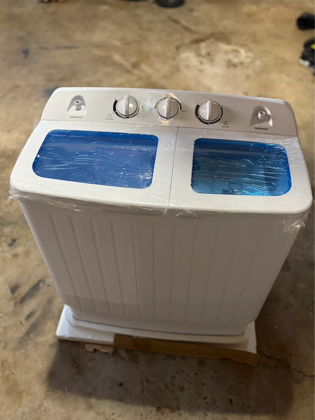 Twin-Tub Washing Machine with Spin Dryer - photo 2