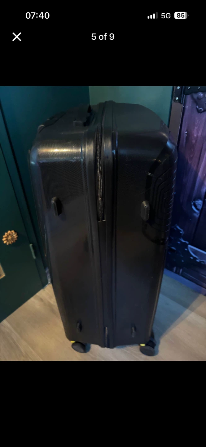 Black Hardside Spinner Luggage - photo 5