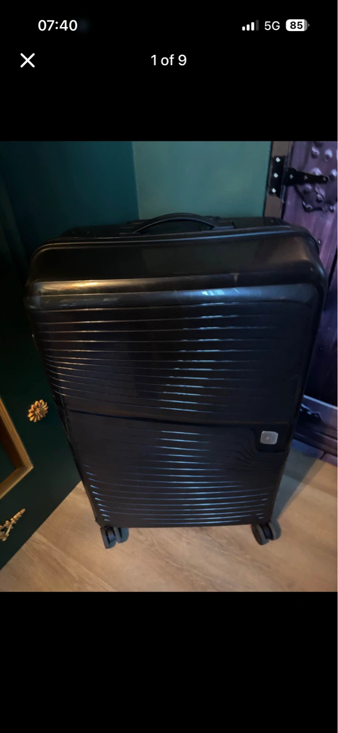 Black Hardside Spinner Luggage