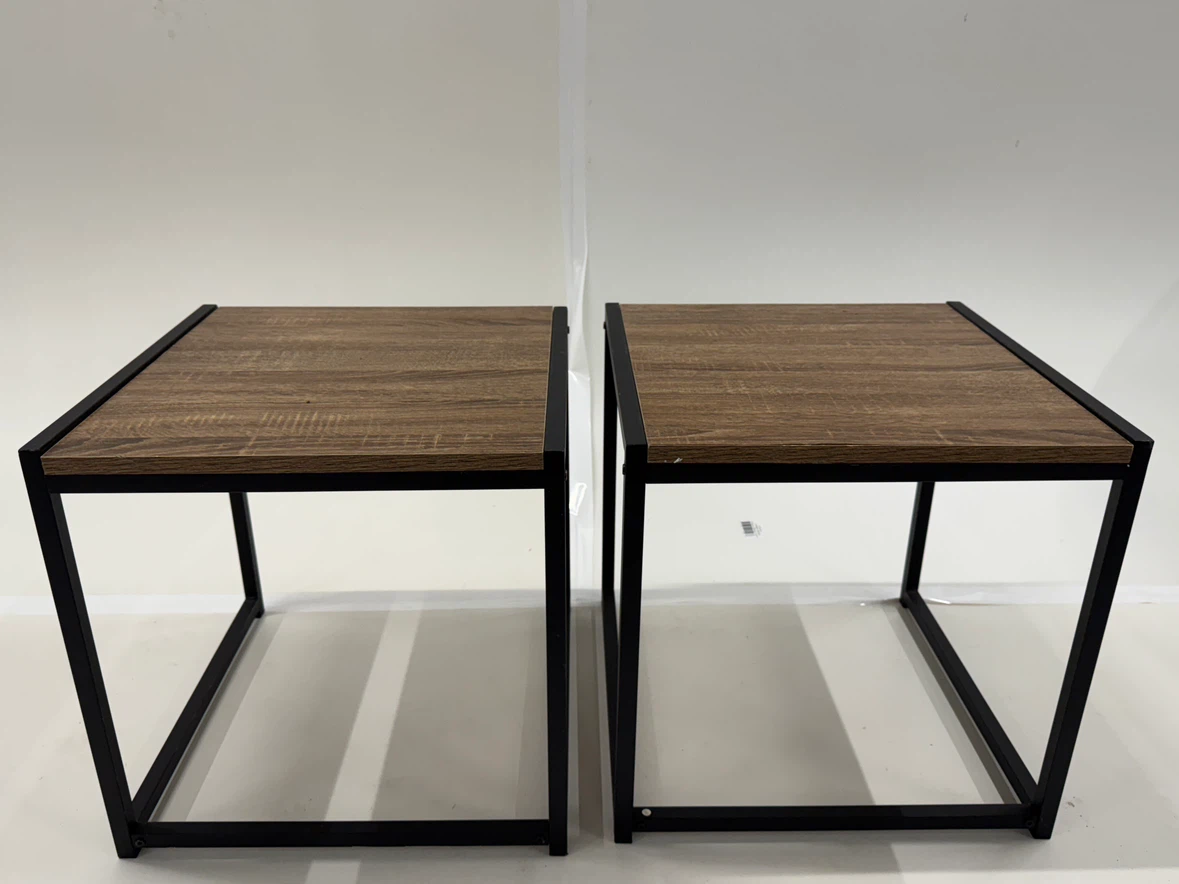 Set of 2 Wood Grain Side Tables