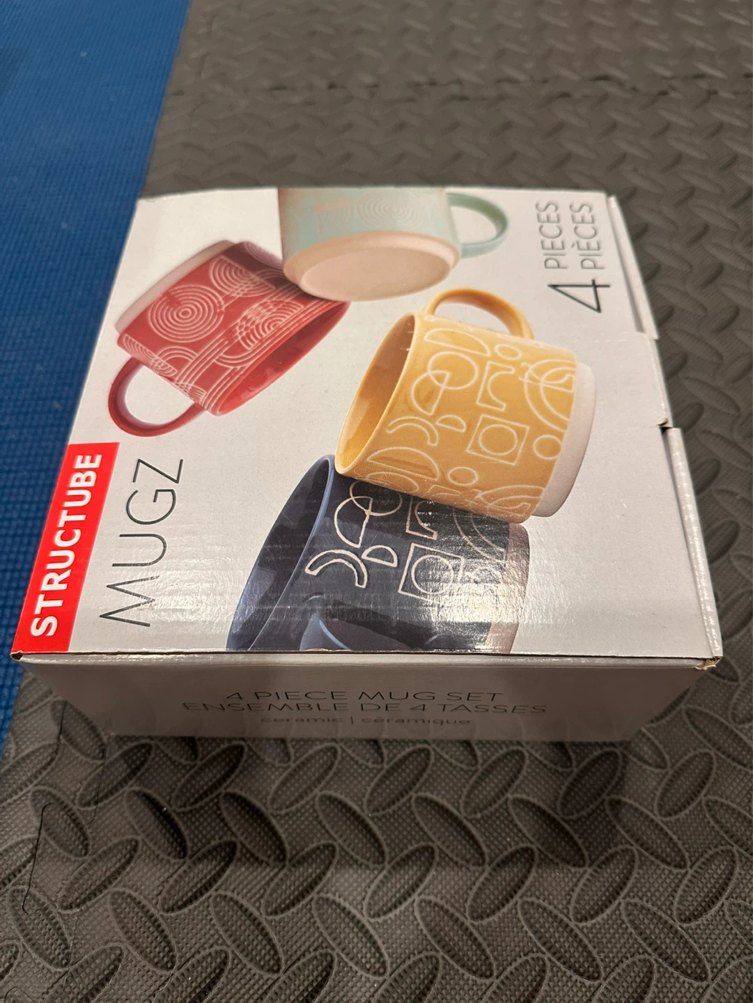 Coffee Mugs - 4 units