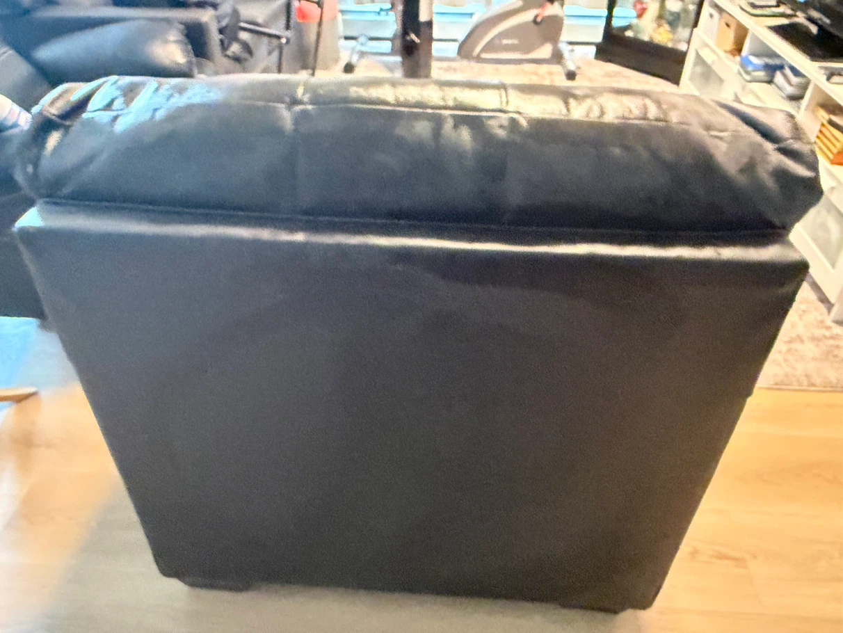 One Seat Sofa - photo 4