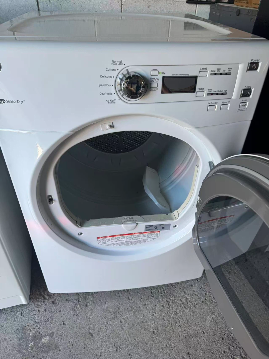 Good condition GE Dryer $250 - photo 3
