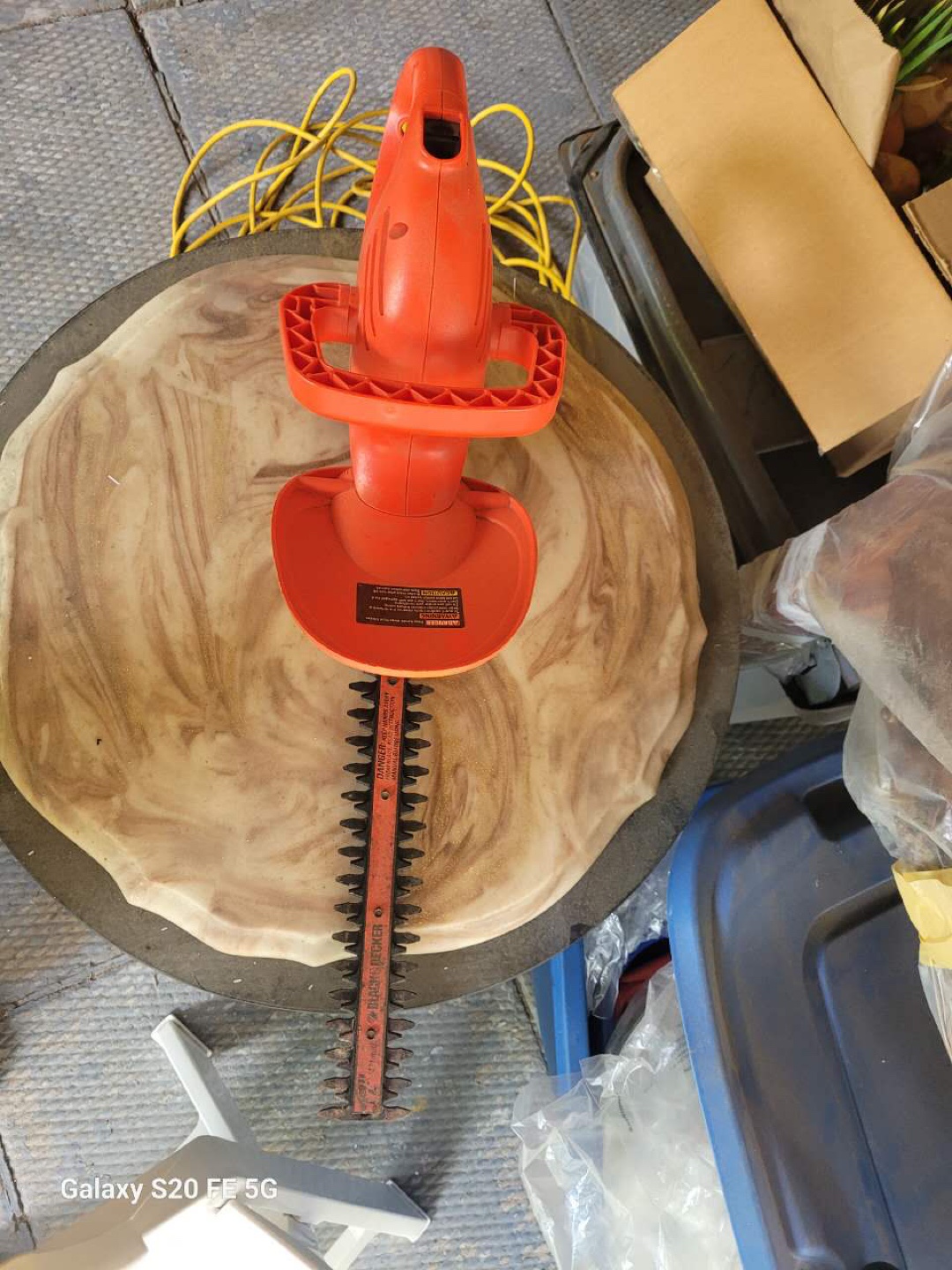 Black & Decker Hedge Trimmer