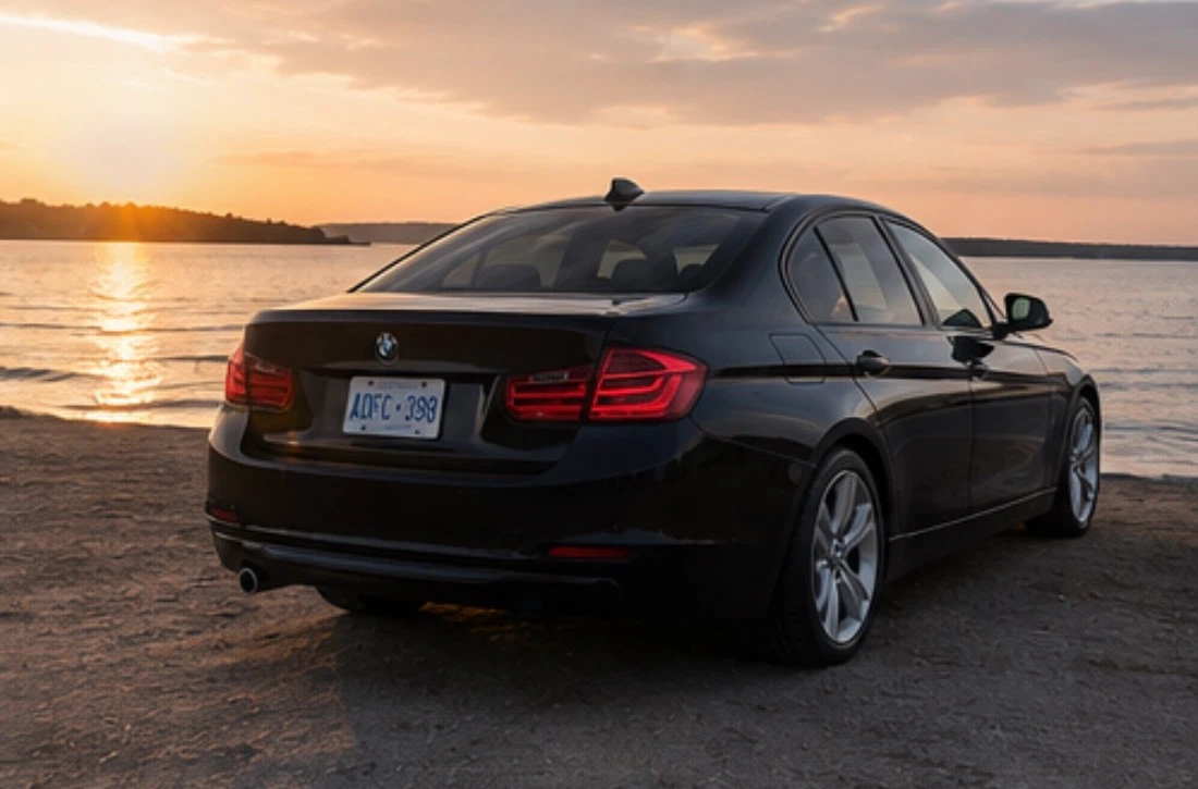 2013 Black BMW 320XI AWD - photo 4