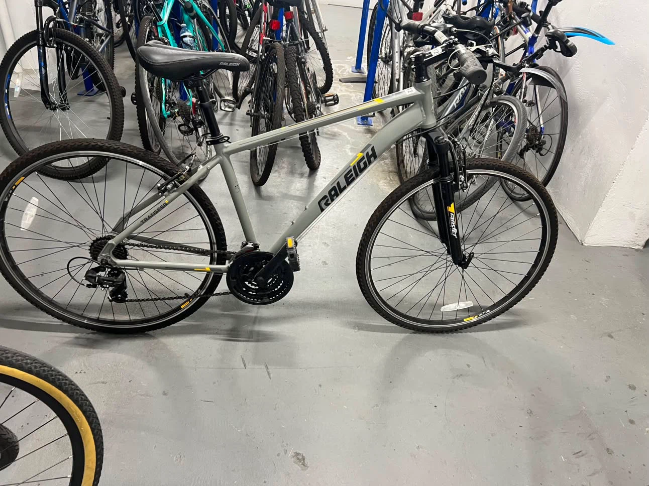 Raleigh Route 700C Hybrid Bike