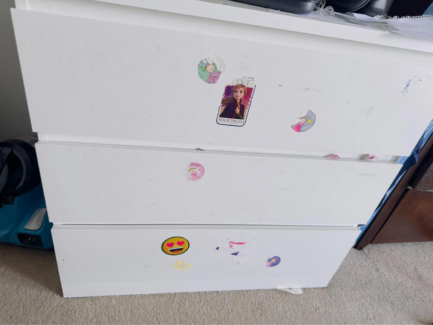 White 3-Drawer Dresser