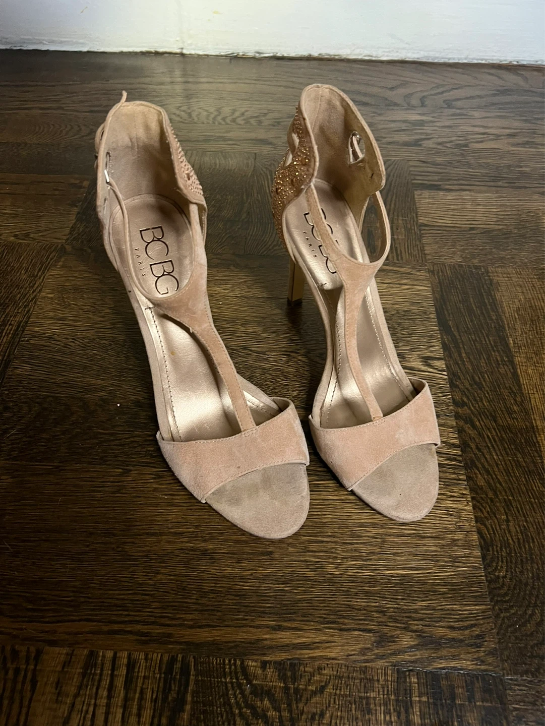 BCBG Paris Women's Heels Size 7.5 - photo 5