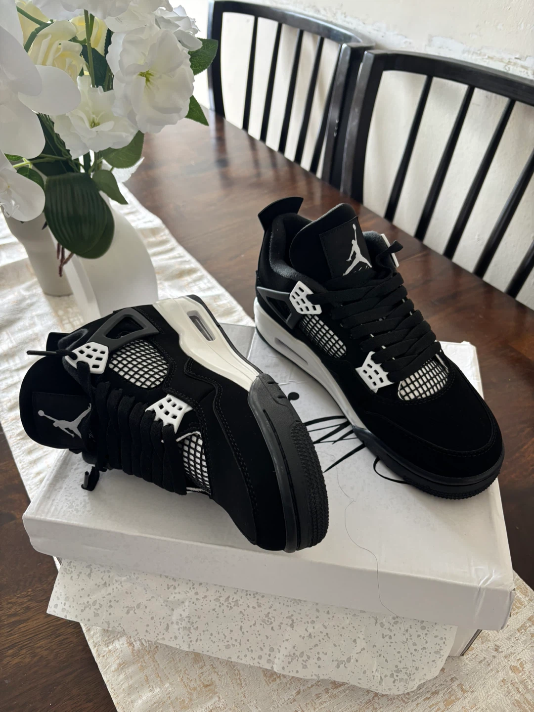 Air Jordan 4 Retro Thunder White - photo 4