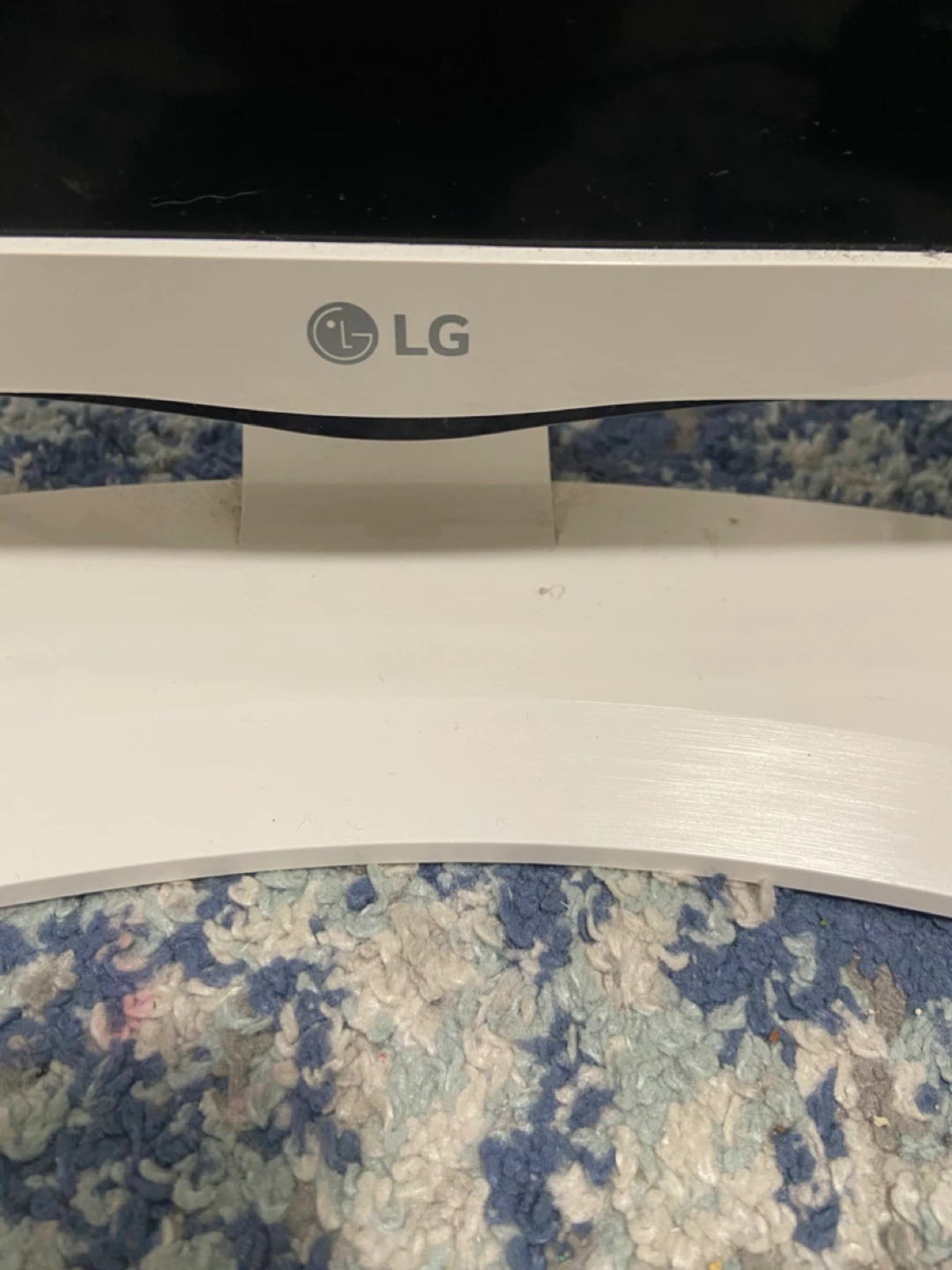 LG 24LJ4840 24" TV - photo 3