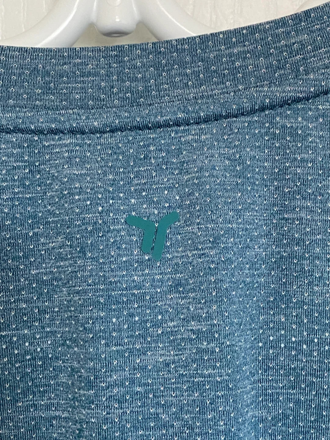 Old Navy Active Long Sleeve Shirt - photo 4