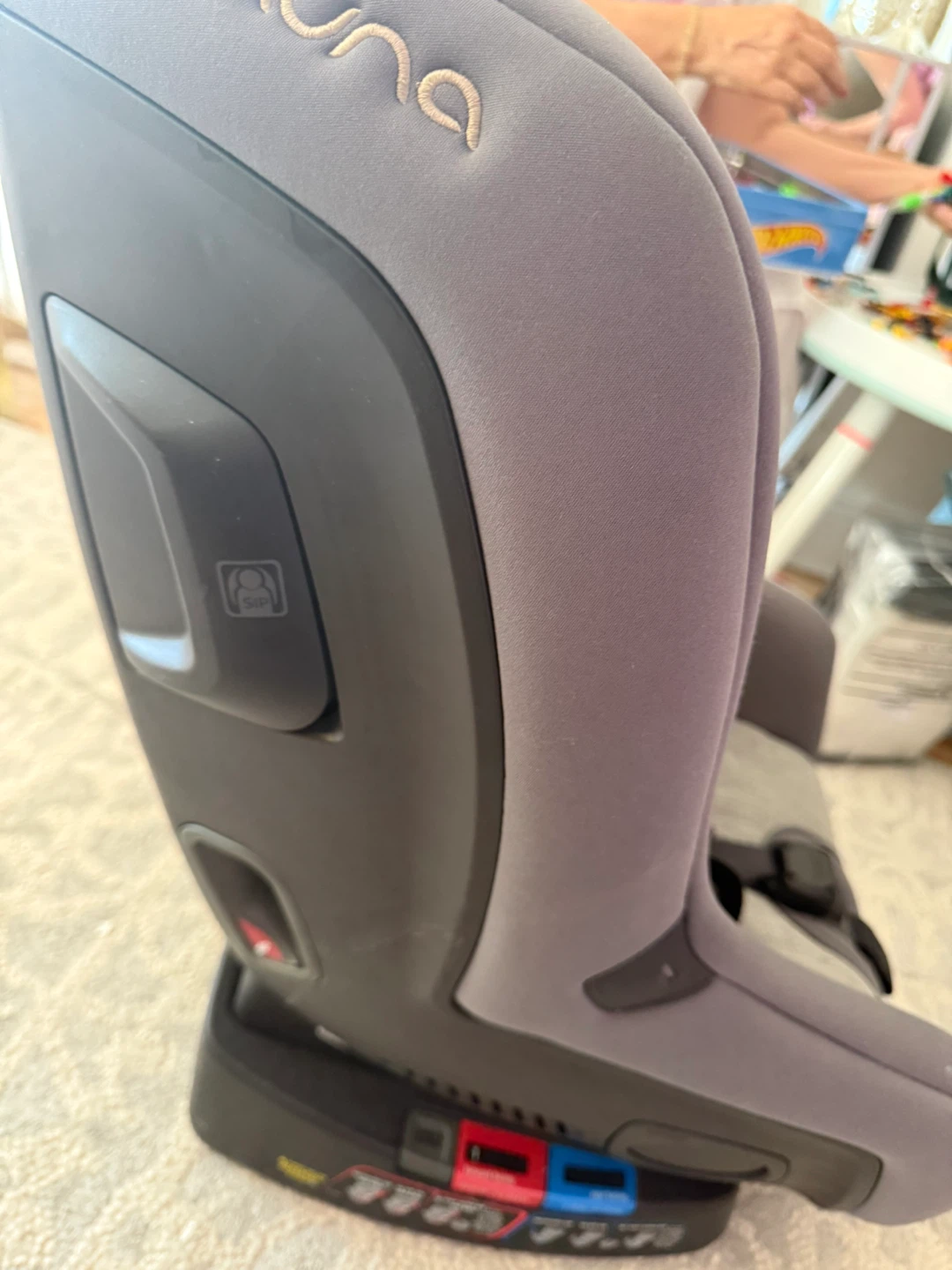 Nuna Rava Car Seat - photo 4