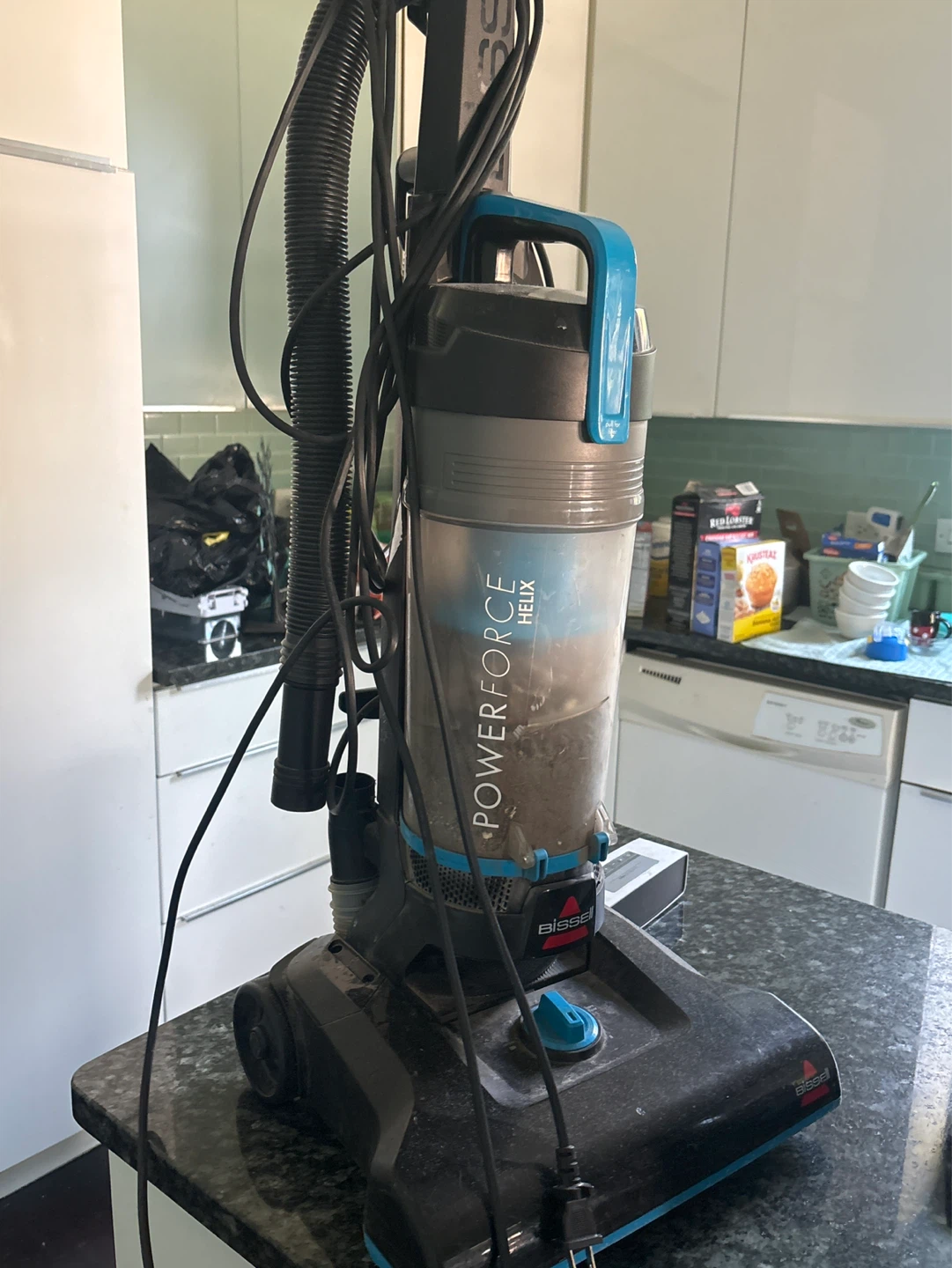 Bissell PowerForce Helix Vacuum Cleaner